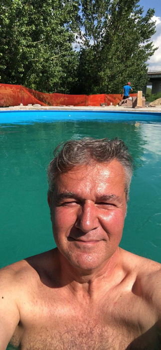 Cum arată complexul lui Dan Bittman de lângă București. Câţi bani trebuie să plăteşti pentru o singură noapte