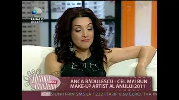 Anca Radulescu, cumnata Mihaelei Radulescu, iti arata cum sa aplici corect machiajul! Este un mit: fondul de ten nu se incearca pe mana!1