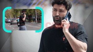 Smiley, dat peste cap de o conversație intensă. Soțul Ginei Pistol n-a reușit să detensioneze situația