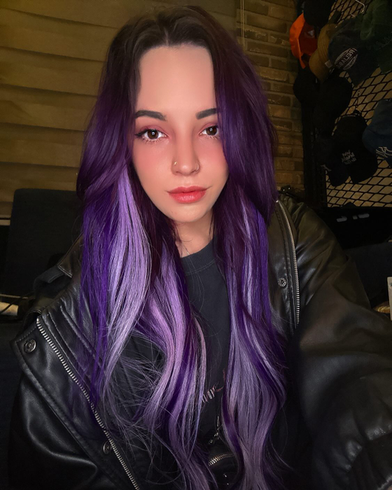 O influenceriță a fost găsită inconștientă într-un apartament din Seul. Familia le cere tuturor ajutorul