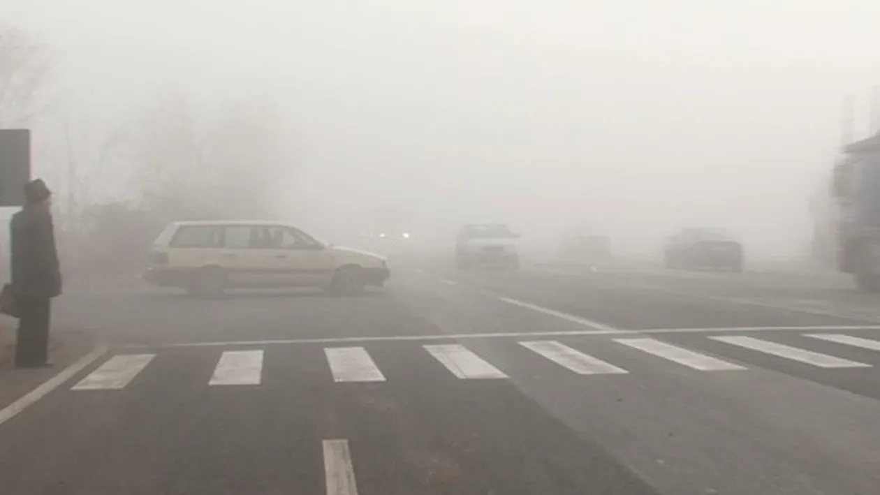 Avertizare de ceata pana la ora 11.30, in patru judete, inclusiv pe DN 1