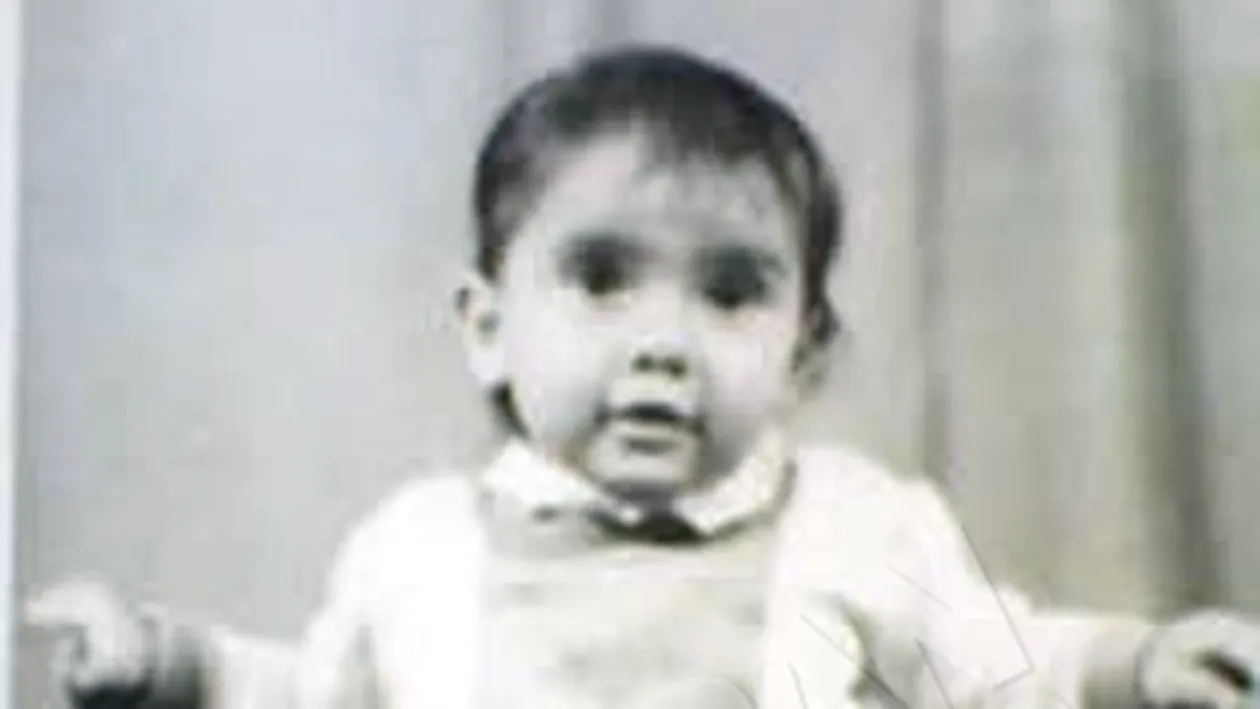 N-o sa-ti vina sa crezi in ce sexy prezentatoare TV s-a transformat aceasta fetita-baietoi!