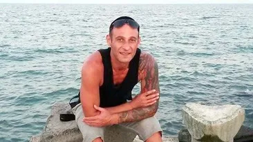 Păcălea fetele să se dezbrace în faţa camerei, apoi le şantaja cu pozele indecente. Poliţiştii l-au luat ca din oală