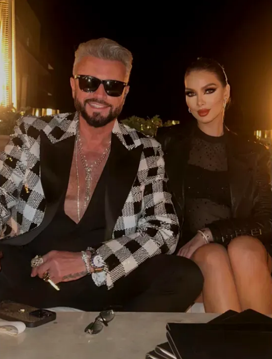 Cum ar fi comis-o Nicolle Fota la prima întâlnire cu Cătălin Botezatu: „Pe moment mi-a fost foarte rușine”