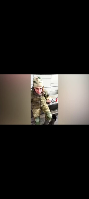 Cum îi ameninţă Vladimir Putin pe soldaţii ruşi care nu vor să lupte în Ucraina? Video halucinant, după ce ucrainenii au capturat mai mulţi ruşi