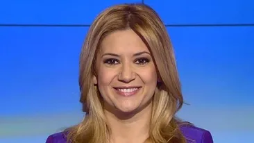 Fotografii de colecţie! Amalia Enache are pe cine să moştenească! Uite cât de bine seamănă prezentatoarea de ştiri cu mama ei