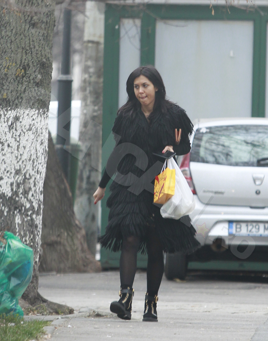 Denise Rifai vrea să ajungă-n Rai! Controversata prezentatoare TV ţine ‘’post’’ cu struguri şi ceai