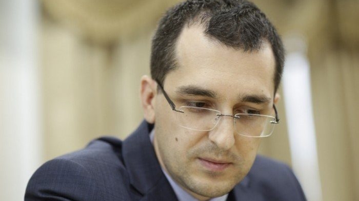 Vlad Voiculescu, reacție dură în cazul bătrânului ignorat de personalul medical al spitalului din Corabia. Au fost date mai multe amenzi