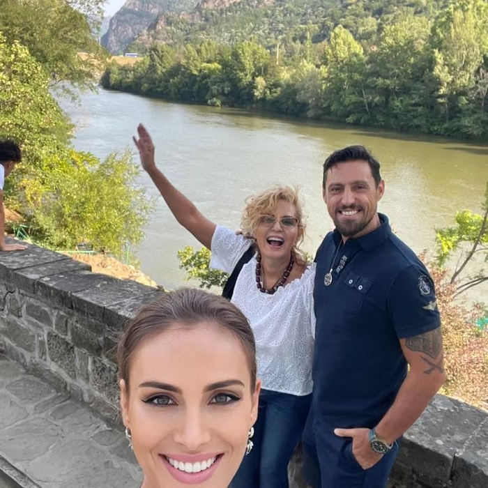 Daniel Pavel, alături de soția sa și de fosta parteneră/ Sursa foto: Instagram