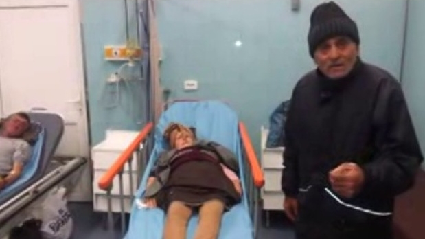 SOCANT! O batrana canta ZI si NOAPTE o melodie populara si NU SE POATE OPRI! Medicii nu stiu ce s-a intamplat cu ea