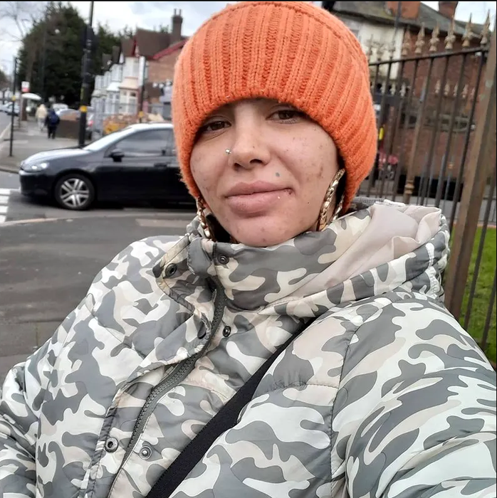 Alina Eriko, primele declarații despre viața din Birmingham: „Cerșesc de opt ani la aceleași magazine”