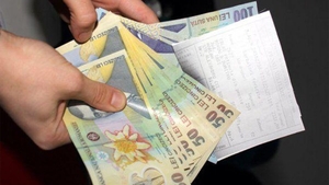 Anunțul momentului pentru pensionari! Românii care vor primi bani în plus, în luna septembrie