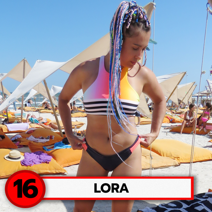 Top 30 cei mai discreți sâni din showbiz. Ce poziții ocupă Corina Caragea, Sandra Izbașa sau Iulia Albu?!
