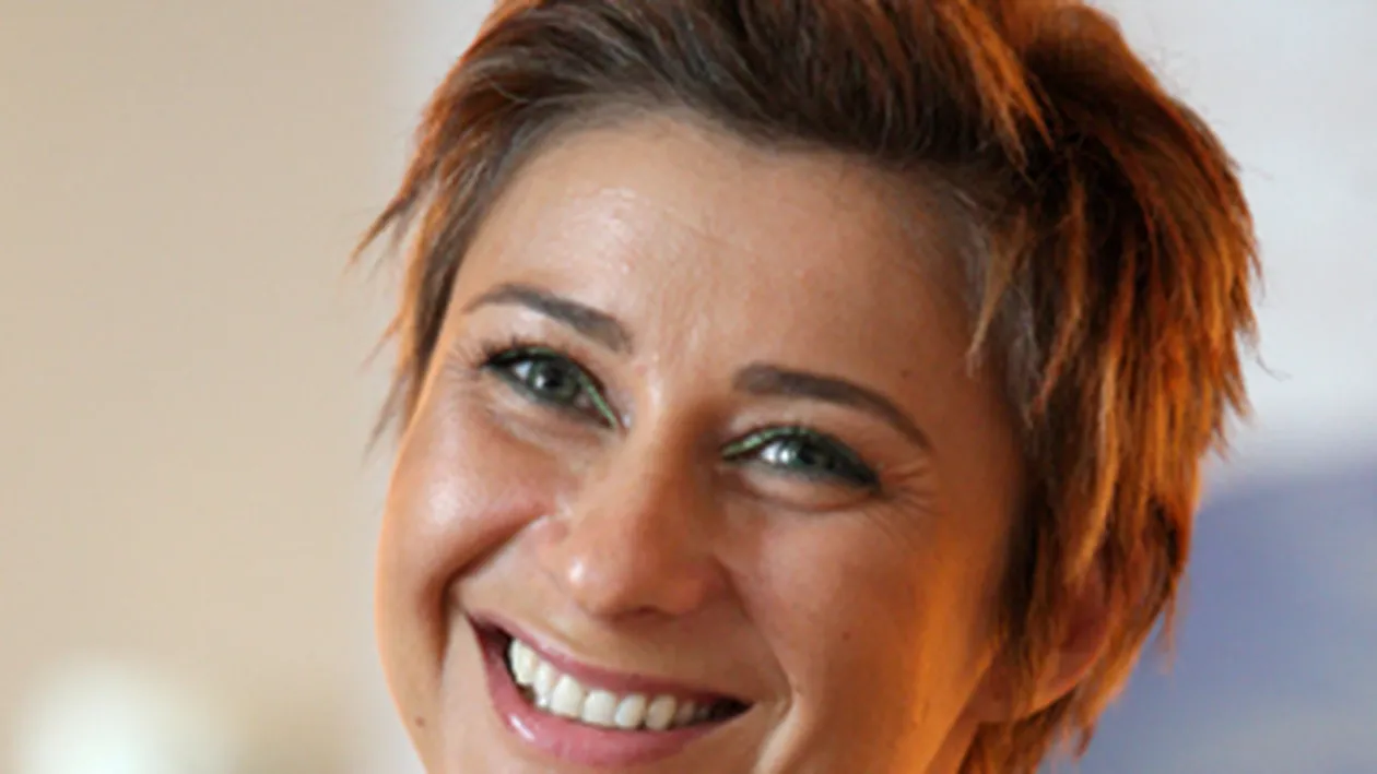 Nevasta antrenorului Stelei, declaratii exclusive despre spectacolul grotesc oferit de doi dintre elevii sotului ei. Prodanca: Bine ca au vomitat! Afla aici cat au baut cei doi inainte de a se face praf!