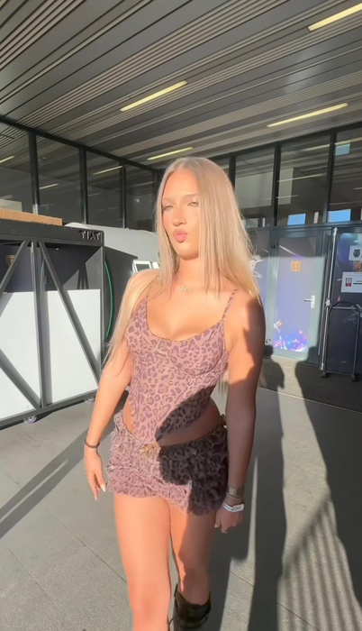 Cum arată fiica lui Nick de la N&D, la 19 ani! Andreea îi calcă pe urme tatălui său și vrea să cucerească scena