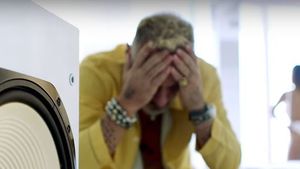 VIDEO / Piesa care va rupe toate topurile! Excentricul miliardar Gianluca Vacchi face furori cu melodia! Iar clipul este fierbinte rău…