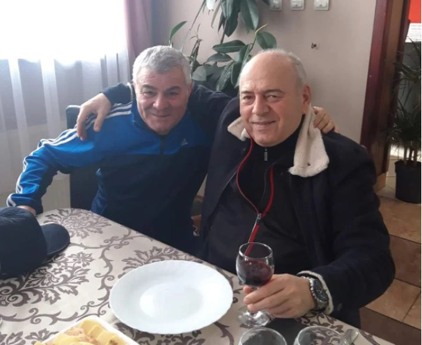Gheorghe Ștefan, aici în compania lui Marin Barbu, fost jucător și antrenor de fotbal / Sursă foto: Facebook