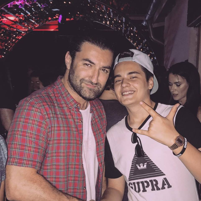 Câți bani câștigă vloggerul Selly, cel mai iubit puști din România: „Sper să ajung milionar”