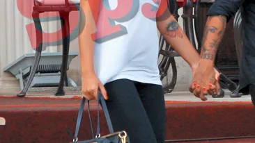 Se tine bine si-nsarcinata, Antonia ramane cea mai bine cotata! Cum a facut furori viitoarea mamica cu cei mai mulati pantaloni!