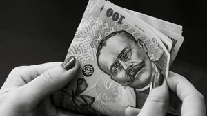 Cine ar putea rămâne fără norma de hrană. Se discută tăierea ei