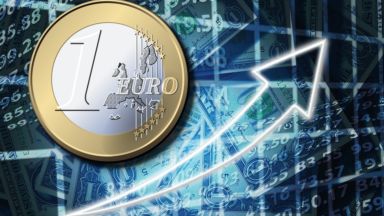Curs BNR 29 mai 2023. Noile cotații pentru euro, dolar și lira sterlină. Ce se întâmplă cu indicele ROBOR