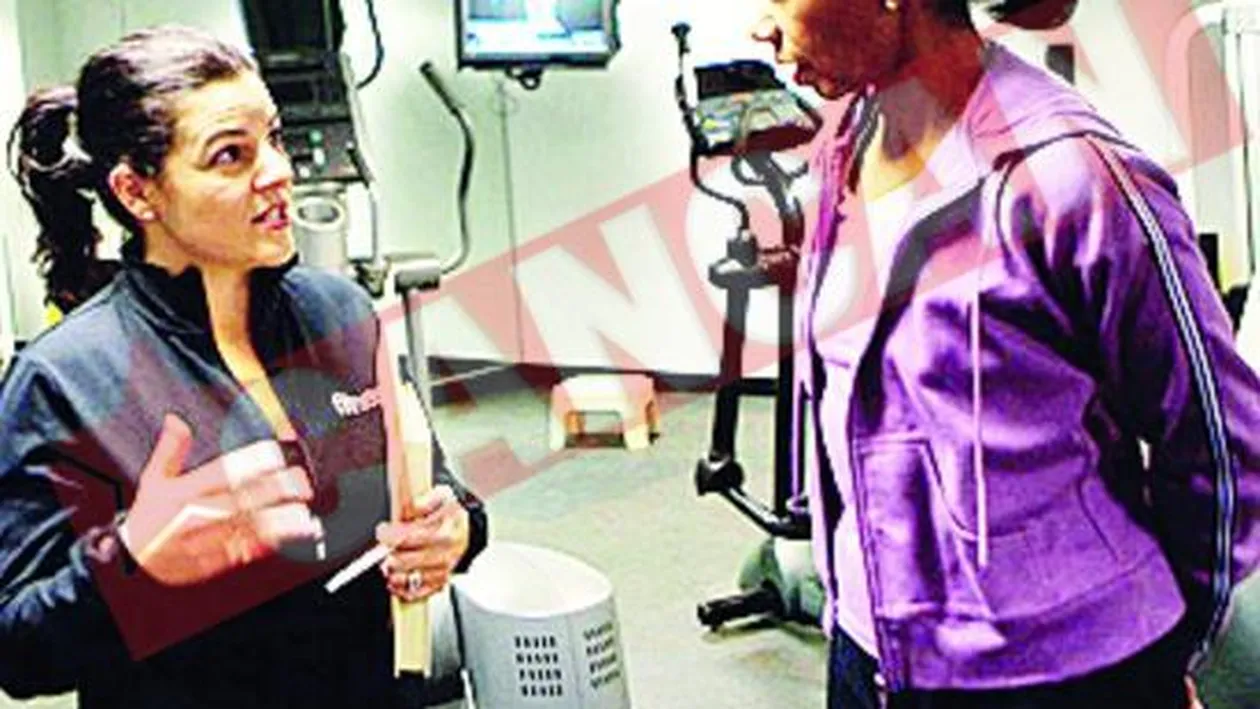Condoleezza se descarca la sala de fitness