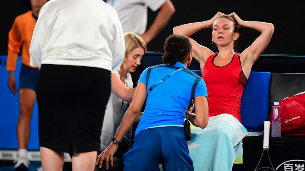 Aflată pe patul de spital, Simona Halep a primit o veste proastă! Totul i se trage după participarea la Australian Open