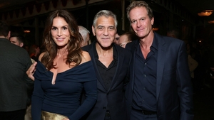 George Clooney, „devastat” de moartea fiului lui Cindy Crawford. Cum îi sprijină pe părinții lui Presley Gerber