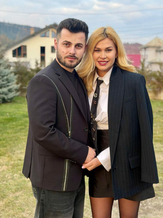 El este iubitul Oanei Tomoiagă. Concurenta de la Asia Express și Denis sunt împreună de 5 ani