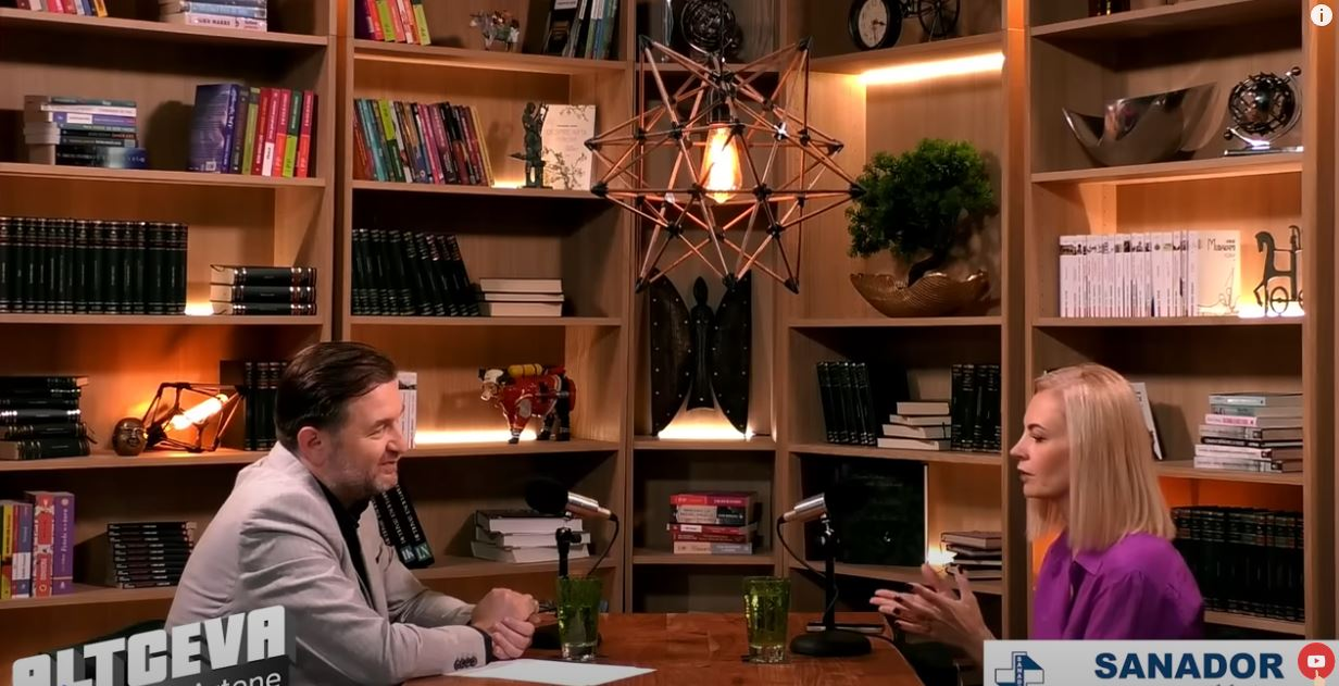 Augusta Lazarov Petrescu, invitata la podcastul Altceva cu Adrian Artene