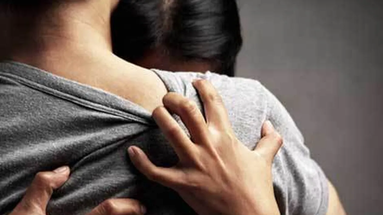 Are 40 de ani, este vigină şi nu vrea să moară singură! Ce gest extrem a făcut o femeie pentru a îşi găsi perechea 