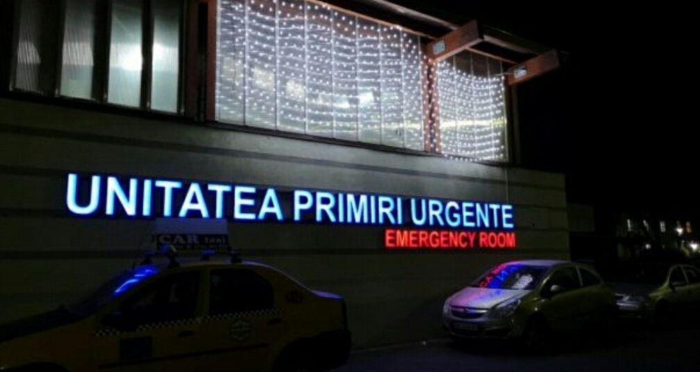 Minoră inconștientă găsită la marginea pădurii. Ce a putut să facă tatăl fetei