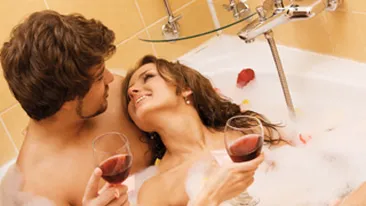 Relaxeaza-te la o baie! Vezi aici ce plante alunga stresul