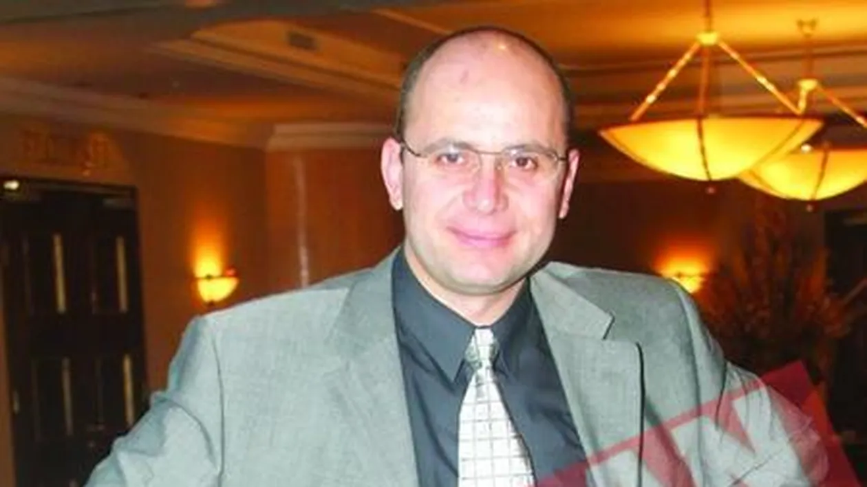 PIN il acuza pe Basescu de plagiat