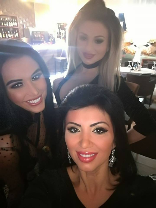 Câţi bani câştigă Adriana Bahmuţeanu după ce a renunţat la televiziune! Copiii din căsătoria cu Silviu Prigoană sunt la ea
