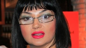 Ti-o inchipui pe Ozana Barabancea blonda, ceva mai slaba si incercand sa devina vedeta? Uite-o acum 15 ani, cantand Vaya Con Dios