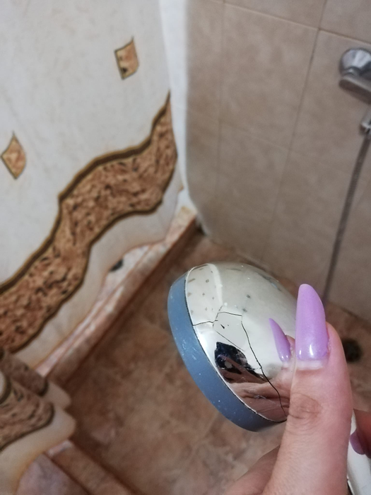 O tânără din Cluj a mers în vacanţă în Bulgaria şi a trăit şocul vieţii. Ce a găsit în camera de hotel