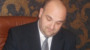 Adevărul despre ultima demisie din grupul parlamentar al PSD: ”Deputatul mut” cere funcţii pentru apropiaţi ca să nu plece din partid