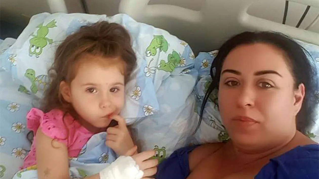 OANA ROMAN a panicat pe toată lumea când şi-a fotografiat fetiţa pe patul de spital, iar acum... În ce stare se află micuţa ISABELA
