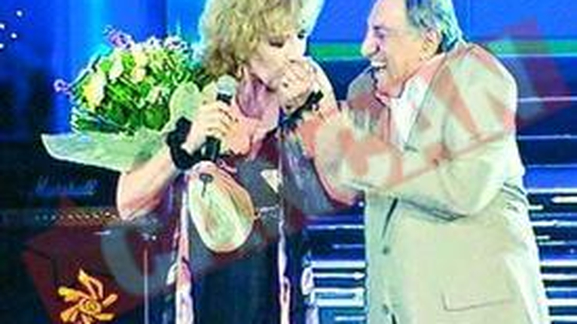 Corina Chiriac vrea sa-l imbrace in rochie lunga pe travestitul Naomi