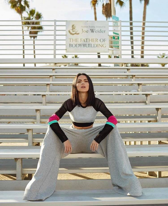 Inna, schimbare radicală de look! N-o mai recunoști pe stradă