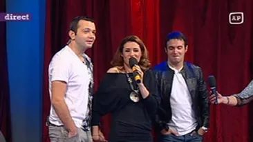 VIDEO Iuliana Tudor canta cu Morar si Buzdugan Cui nu-i place dragostea?: Ati facut praf piesa asta! Si eu cu voi!