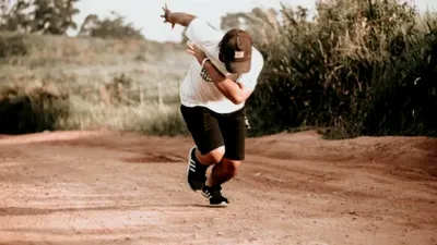 Mici schimbări în stilul de viață prelungesc viața. Cinci minute de mișcare pe zi reduc riscul de deces