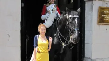 Irina Antonie si-a lasat inima in Londra: Este un oras plin de viata, are acel stil tipic englezesc, elegant, sic si plin de gentlemani