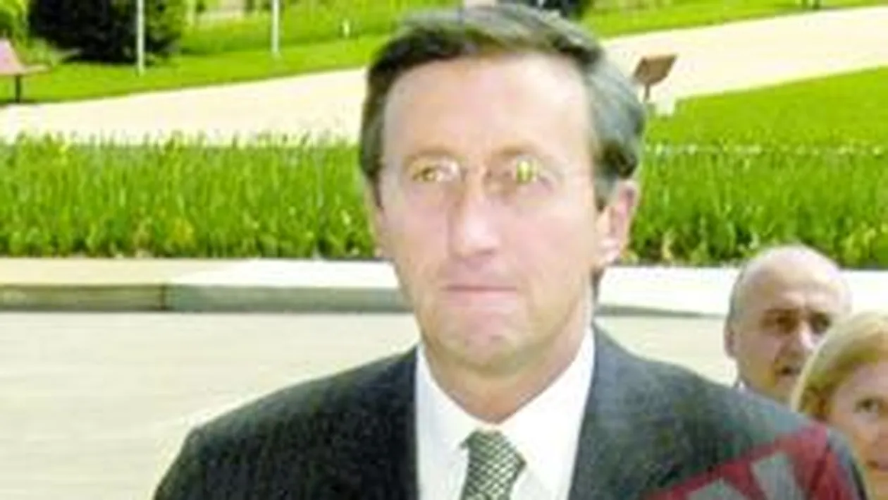 Presedintele deputatilor italieni se giugiuleste cu iubita pe iaht