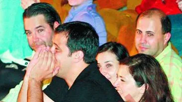 Ce romantic esti, Huidule!