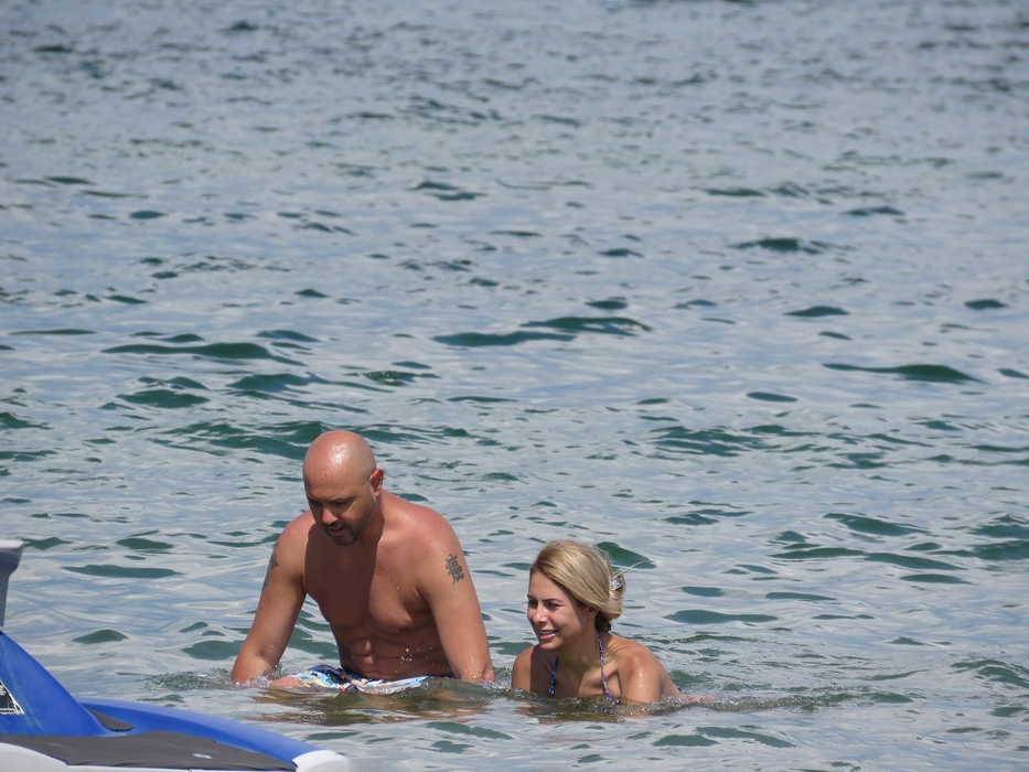 Noemi și Mihai Mitoșeru, la mare