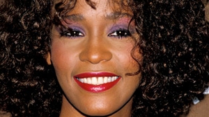 Gestul lui a socat America! Ce a spus un ofiter, după ce a descoperit trupul neinsufletit al lui Whitney Houston