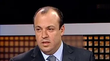 Agentul SRI arestat pentru spionarea şefei DNA, la mare cu avocata ex sefei DIICOT!