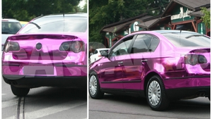 Maşina care a atras toate privirile! Ce culoare a ales un şofer pentru autoturismul său